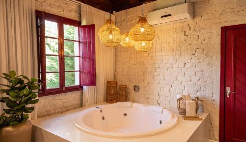 Suite with Spa Bath