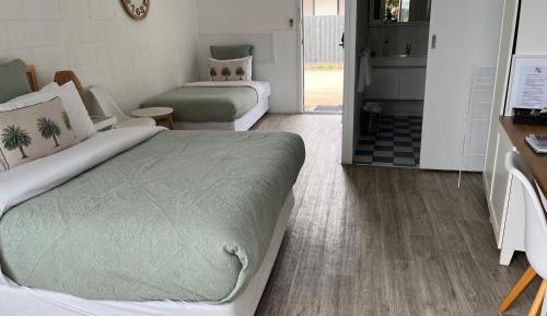 Triple Room with Garden View