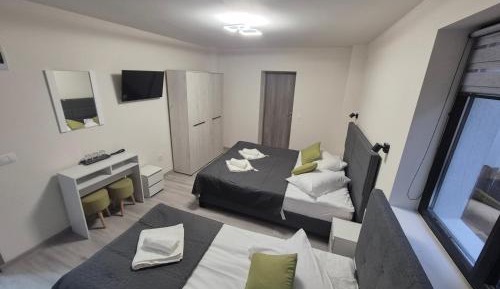 Triple Room with Private Bathroom