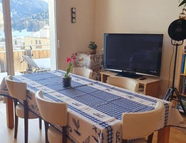 Two-Bedroom Apartment with Mountain View