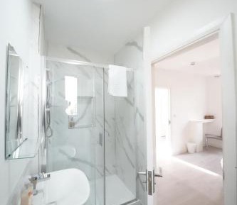 Double Deluxe Room with Private Bathroom
