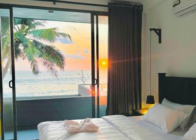 Deluxe Double Room with Sea View