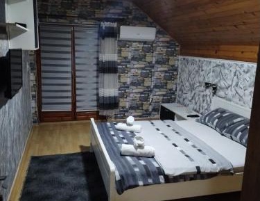 King Room with Balcony