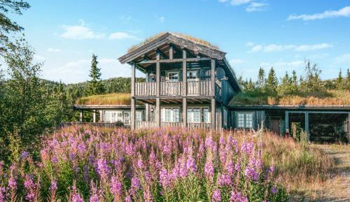 Five-Bedroom Holiday Home