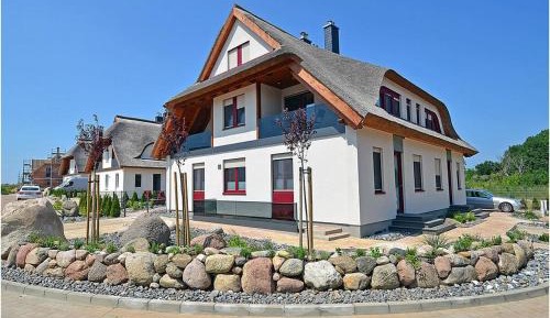 Three-Bedroom Holiday Home 