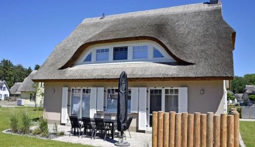Four-Bedroom Holiday Home