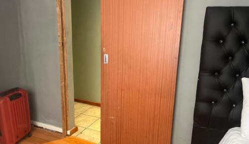 Single Room with Shared Bathroom