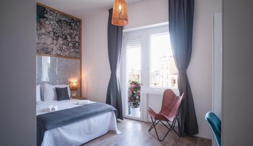 King Room with Balcony