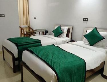 Queen Room