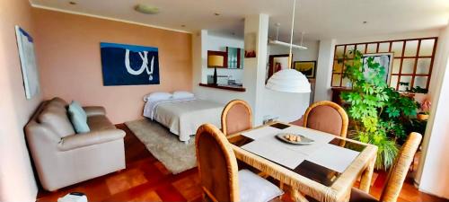 Deluxe One-Bedroom Apartment with Garden View