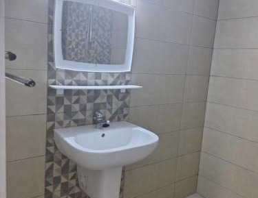 Twin Room with Private Bathroom