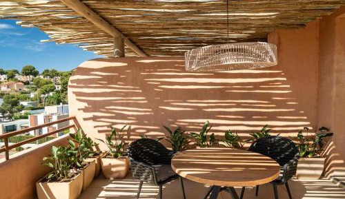 Suite with Spa Access