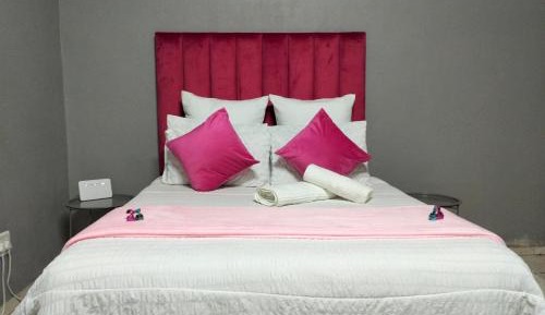 Deluxe Double Room with Shower