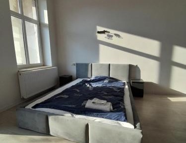 Studio Apartment with Balcony