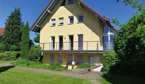 One-Bedroom Holiday Home