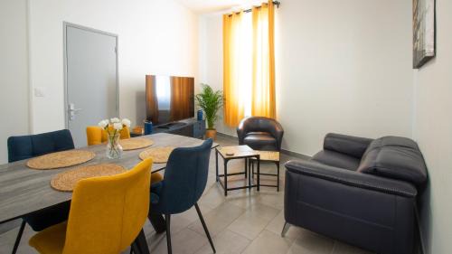 Two-Bedroom Deluxe Apartment