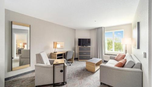 One-Bedroom Suite