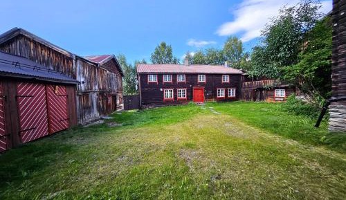 Five-Bedroom House