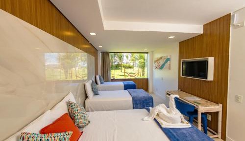 Deluxe Family Room