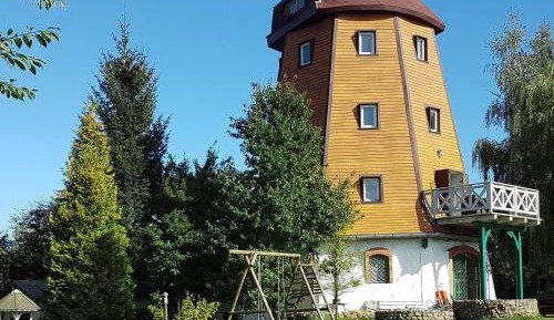 Three-Bedroom Holiday Home 