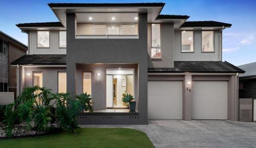 Six-Bedroom House