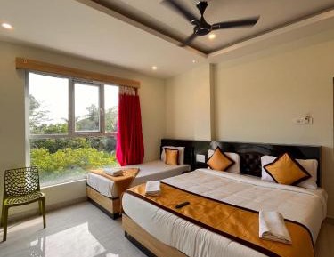Deluxe Family Suite