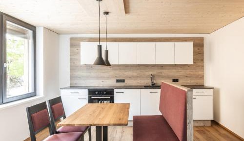Family Room with Mountain View