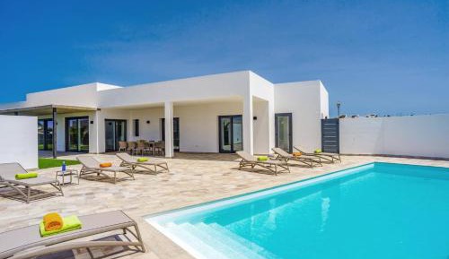 Five-Bedroom Villa