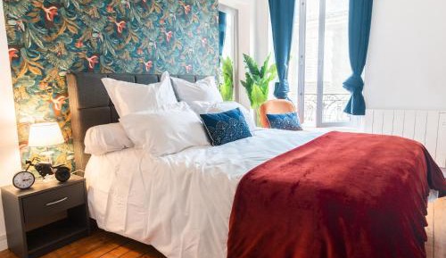 Superior One-Bedroom Apartment