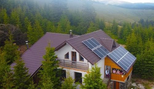 Four-Bedroom Holiday Home