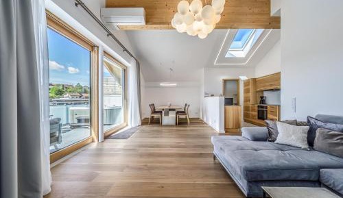 Loft with Whirlpool