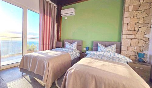 Deluxe Double or Twin Room with Balcony