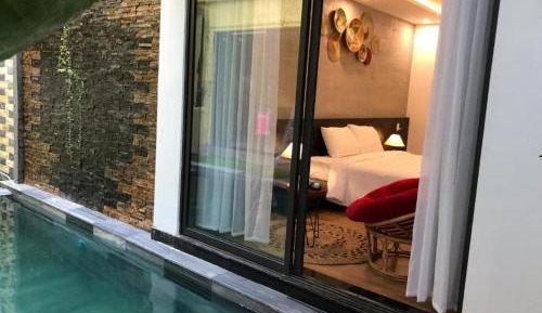 King Room with Pool View