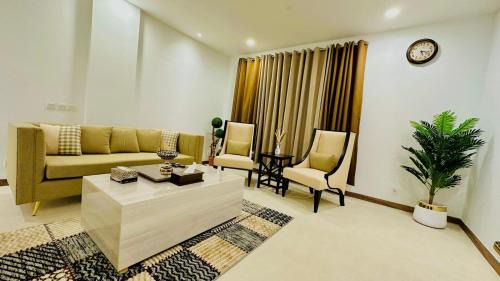 One-Bedroom Family Apartment