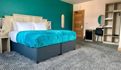 Superior King Room
