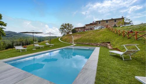 Three-Bedroom Holiday Home 