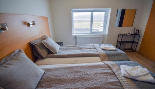 Twin Room with View