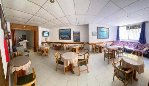 Economy Twin Room