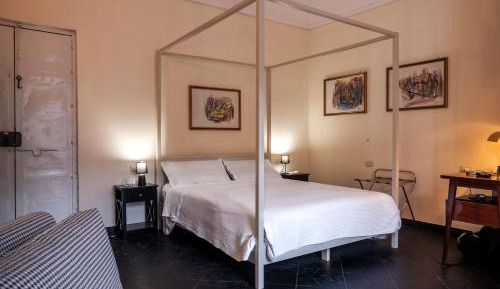 Triple Room with View