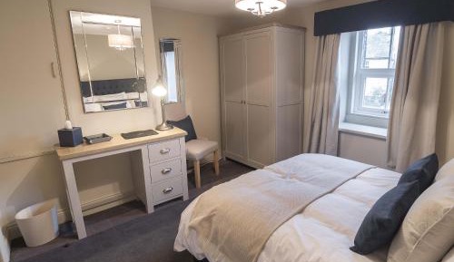 Deluxe Double Room with Shower