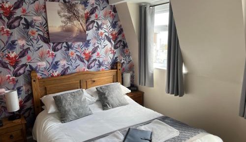 Double Room with Private External Bathroom