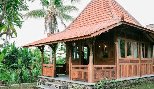 One-Bedroom Bungalow