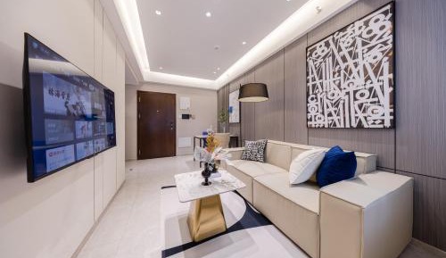 Superior One-Bedroom Suite