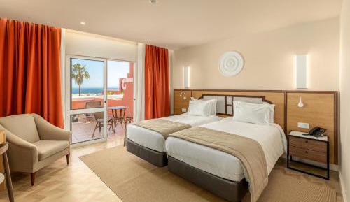 Oceanfront Twin Room