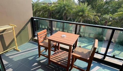 Deluxe Double Room with Balcony
