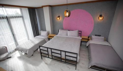 Quadruple Room with Mountain View