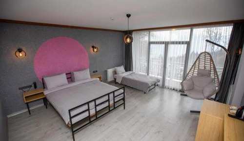 Triple Room with Mountain View
