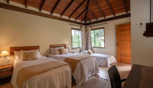 Large Twin Room