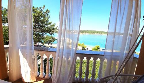 Two-Bedroom Apartment with Balcony and Sea View