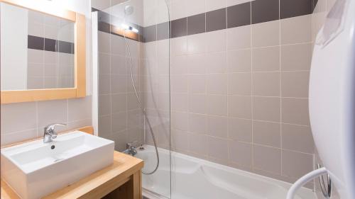 Two-Bedroom Apartment (6 Adults)